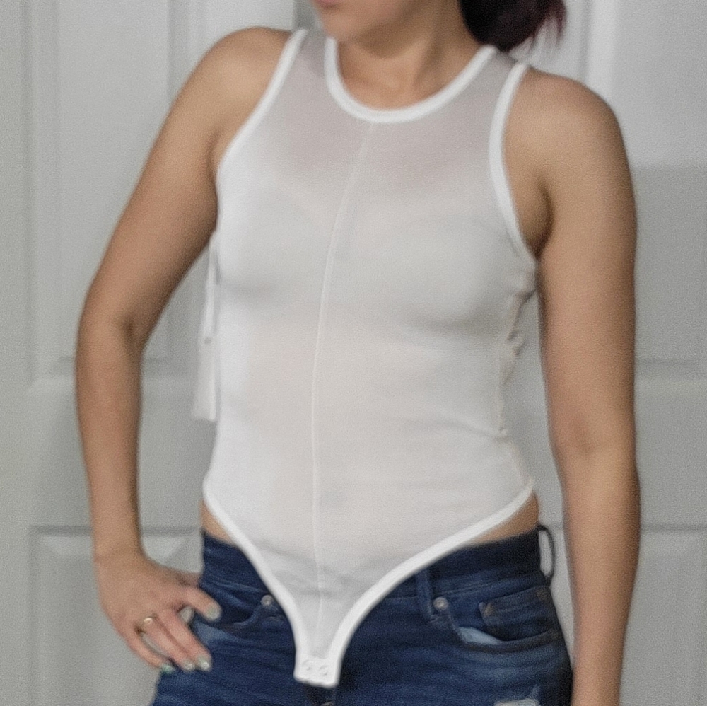 GOOD AMERICAN Women's White  Sheer Bodysuit/Size 0.